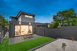 https://images.listonce.com.au/custom/160x/listings/4a-leckie-street-bentleigh-vic-3204/446/01093446_img_09.jpg?aLYrLCM9X_M