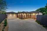 https://images.listonce.com.au/custom/160x/listings/4a-malcolm-road-croydon-north-vic-3136/457/00166457_img_01.jpg?xH0lbnSL9Ys