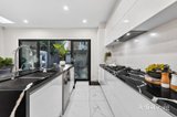https://images.listonce.com.au/custom/160x/listings/4a-queen-street-richmond-vic-3121/739/01894739_img_05.jpg?d04BQYIWW6Q