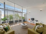 https://images.listonce.com.au/custom/160x/listings/4a-redmond-street-kew-vic-3101/264/00829264_img_05.jpg?1O3zIcxSCKk