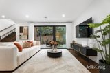 https://images.listonce.com.au/custom/160x/listings/4a-sunhill-road-mount-waverley-vic-3149/960/01901960_img_04.jpg?yH1HXQfoYyU