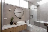 https://images.listonce.com.au/custom/160x/listings/4b-hughes-street-bentleigh-east-vic-3165/157/01903157_img_15.jpg?l7Mc86gkB0I