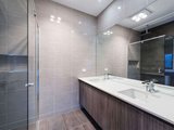 https://images.listonce.com.au/custom/160x/listings/4b-kashmira-street-bentleigh-east-vic-3165/182/01910182_img_08.jpg?tHWlAlqgkts