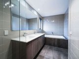 https://images.listonce.com.au/custom/160x/listings/4b-kashmira-street-bentleigh-east-vic-3165/667/01693667_img_06.jpg?VZZG6VMCU-I