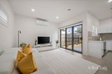 https://images.listonce.com.au/custom/160x/listings/4b-kevin-court-kilsyth-vic-3137/959/01937959_img_03.jpg?zHFxWNlo1Wk