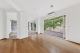 https://images.listonce.com.au/custom/160x/listings/4b-warriston-street-brighton-vic-3186/589/01843589_img_07.jpg?eugdZngRxRQ