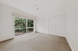 https://images.listonce.com.au/custom/160x/listings/4b-warriston-street-brighton-vic-3186/589/01843589_img_13.jpg?DAWoP-Lhj4Y