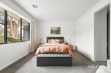 https://images.listonce.com.au/custom/160x/listings/4c-chesterfield-court-newtown-vic-3220/219/01902219_img_14.jpg?n7UKNI9-Nvg