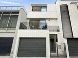 https://images.listonce.com.au/custom/160x/listings/4c-turville-place-port-melbourne-vic-3207/635/01738635_img_07.jpg?L9AFoaSwA18