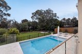 https://images.listonce.com.au/custom/160x/listings/5-7-colin-avenue-park-orchards-vic-3114/414/01437414_img_17.jpg?lxsYyNmjNGM