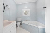 https://images.listonce.com.au/custom/160x/listings/5-7-flood-street-bendigo-vic-3550/076/01682076_img_12.jpg?_ePNV_yfFfY