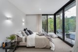 https://images.listonce.com.au/custom/160x/listings/5-7-gosford-crescent-park-orchards-vic-3114/787/00727787_img_12.jpg?S1IwCcPZKUw