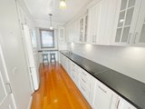 https://images.listonce.com.au/custom/160x/listings/5-admiral-place-geelong-vic-3220/324/01951324_img_04.jpg?cDH0G0b99Fo
