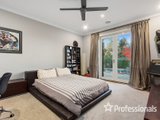 https://images.listonce.com.au/custom/160x/listings/5-allenby-road-lilydale-vic-3140/792/01525792_img_20.jpg?WI3NvtCXekE