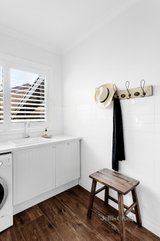 https://images.listonce.com.au/custom/160x/listings/5-alsom-place-airport-west-vic-3042/893/01720893_img_25.jpg?rbbwuF_Y6TM