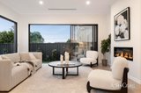 https://images.listonce.com.au/custom/160x/listings/5-aminga-avenue-doncaster-east-vic-3109/585/01888585_img_02.jpg?37V3nLRbVVo