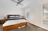 https://images.listonce.com.au/custom/160x/listings/5-ancona-court-eltham-vic-3095/065/01825065_img_09.jpg?uhKVhNfyoa4