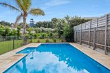 https://images.listonce.com.au/custom/160x/listings/5-andelana-court-sorrento-vic-3943/066/01954066_img_12.jpg?CdtIbr4eS2E