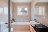 https://images.listonce.com.au/custom/160x/listings/5-anderson-avenue-bentleigh-east-vic-3165/189/01718189_img_10.jpg?ygJyJSoQW9g