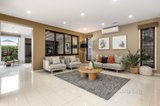 https://images.listonce.com.au/custom/160x/listings/5-appledale-way-wantirna-south-vic-3152/464/01476464_img_04.jpg?z1Hi_hAtM_8