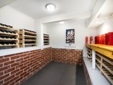 https://images.listonce.com.au/custom/160x/listings/5-arnold-grove-doncaster-vic-3108/218/01685218_img_12.jpg?5vf5gnakspo