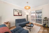 https://images.listonce.com.au/custom/160x/listings/5-ashbrook-place-mooroolbark-vic-3138/001/01936001_img_04.jpg?FDM9Ng1X8po