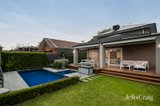 https://images.listonce.com.au/custom/160x/listings/5-avondale-street-hampton-vic-3188/273/01888273_img_02.jpg?QlX4GjTXIwE