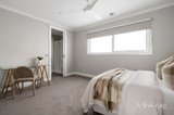 https://images.listonce.com.au/custom/160x/listings/5-avondale-street-hampton-vic-3188/273/01888273_img_15.jpg?_HGASSVw6GM