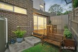 https://images.listonce.com.au/custom/160x/listings/5-ayr-court-briar-hill-vic-3088/903/01843903_img_19.jpg?Nd4whDV6_Co
