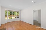 https://images.listonce.com.au/custom/160x/listings/5-bahen-court-watsonia-vic-3087/526/01737526_img_07.jpg?Op_blOeO9mA