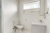 https://images.listonce.com.au/custom/160x/listings/5-barclay-avenue-croydon-vic-3136/981/01444981_img_07.jpg?ckSTsmxmncY