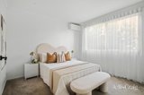 https://images.listonce.com.au/custom/160x/listings/5-barina-road-glen-iris-vic-3146/253/01905253_img_13.jpg?a2urRFPKSbA
