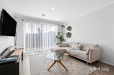 https://images.listonce.com.au/custom/160x/listings/5-beaumont-avenue-charlemont-vic-3217/373/01988373_img_03.jpg?D2XCQVgUcto
