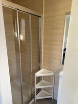 https://images.listonce.com.au/custom/160x/listings/5-beddoe-avenue-clayton-vic-3168/801/01772801_img_09.jpg?tKyPgVKmyMQ