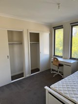 https://images.listonce.com.au/custom/160x/listings/5-beddoe-avenue-clayton-vic-3168/801/01772801_img_11.jpg?37BEzjS-MNs