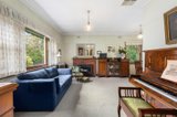 https://images.listonce.com.au/custom/160x/listings/5-belvoir-court-murrumbeena-vic-3163/073/01341073_img_02.jpg?PYTBhp2ch5c