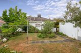 https://images.listonce.com.au/custom/160x/listings/5-belvoir-court-murrumbeena-vic-3163/073/01341073_img_06.jpg?otuEjGzE_eY