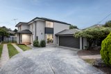 https://images.listonce.com.au/custom/160x/listings/5-bemm-court-croydon-hills-vic-3136/607/01620607_img_17.jpg?yZhaTRWkUnc