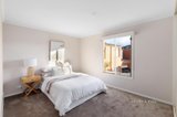 https://images.listonce.com.au/custom/160x/listings/5-benjamin-close-bundoora-vic-3083/508/01541508_img_10.jpg?uKfID_ARiAY