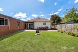 https://images.listonce.com.au/custom/160x/listings/5-berembong-drive-keilor-east-vic-3033/090/01818090_img_09.jpg?EBy0BFeZyp8