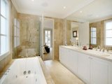 https://images.listonce.com.au/custom/160x/listings/5-bernborough-avenue-balwyn-vic-3103/748/01683748_img_08.jpg?W5wnyiRtsvY