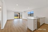 https://images.listonce.com.au/custom/160x/listings/5-betteridge-street-lucas-vic-3350/964/01842964_img_07.jpg?M3YAzU-pR70