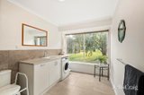 https://images.listonce.com.au/custom/160x/listings/5-birdwood-avenue-healesville-vic-3777/154/01834154_img_16.jpg?gGUP01kVBSg