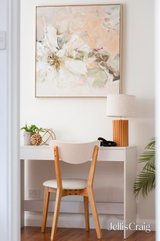 https://images.listonce.com.au/custom/160x/listings/5-bishop-avenue-diamond-creek-vic-3089/102/01812102_img_07.jpg?ECxVa5A0LW8