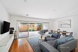 https://images.listonce.com.au/custom/160x/listings/5-blair-court-altona-north-vic-3025/377/01540377_img_03.jpg?sj--u5cmtYg