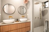 https://images.listonce.com.au/custom/160x/listings/5-bona-vista-avenue-aspendale-vic-3195/484/01734484_img_12.jpg?gbPPrvxOgbU