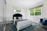 https://images.listonce.com.au/custom/160x/listings/5-bondi-street-ringwood-east-vic-3135/470/01127470_img_07.jpg?GToVWS7Odso