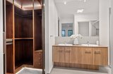 https://images.listonce.com.au/custom/160x/listings/5-brent-street-glen-waverley-vic-3150/731/01741731_img_09.jpg?xOuC1vDwoB0