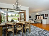 https://images.listonce.com.au/custom/160x/listings/5-bruce-street-strathmore-vic-3041/558/00847558_img_03.jpg?eoDZhGf_H0o