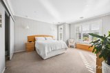 https://images.listonce.com.au/custom/160x/listings/5-cadence-avenue-lara-vic-3212/153/01932153_img_09.jpg?9e_IJO_6YmA